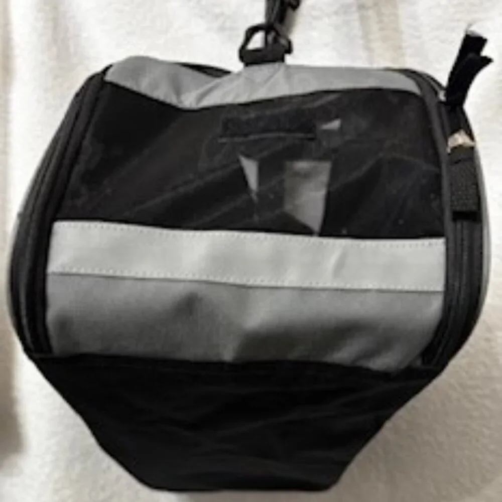Top Paw black pet carrier for dogs (or cats) up to 12 lbs NWT